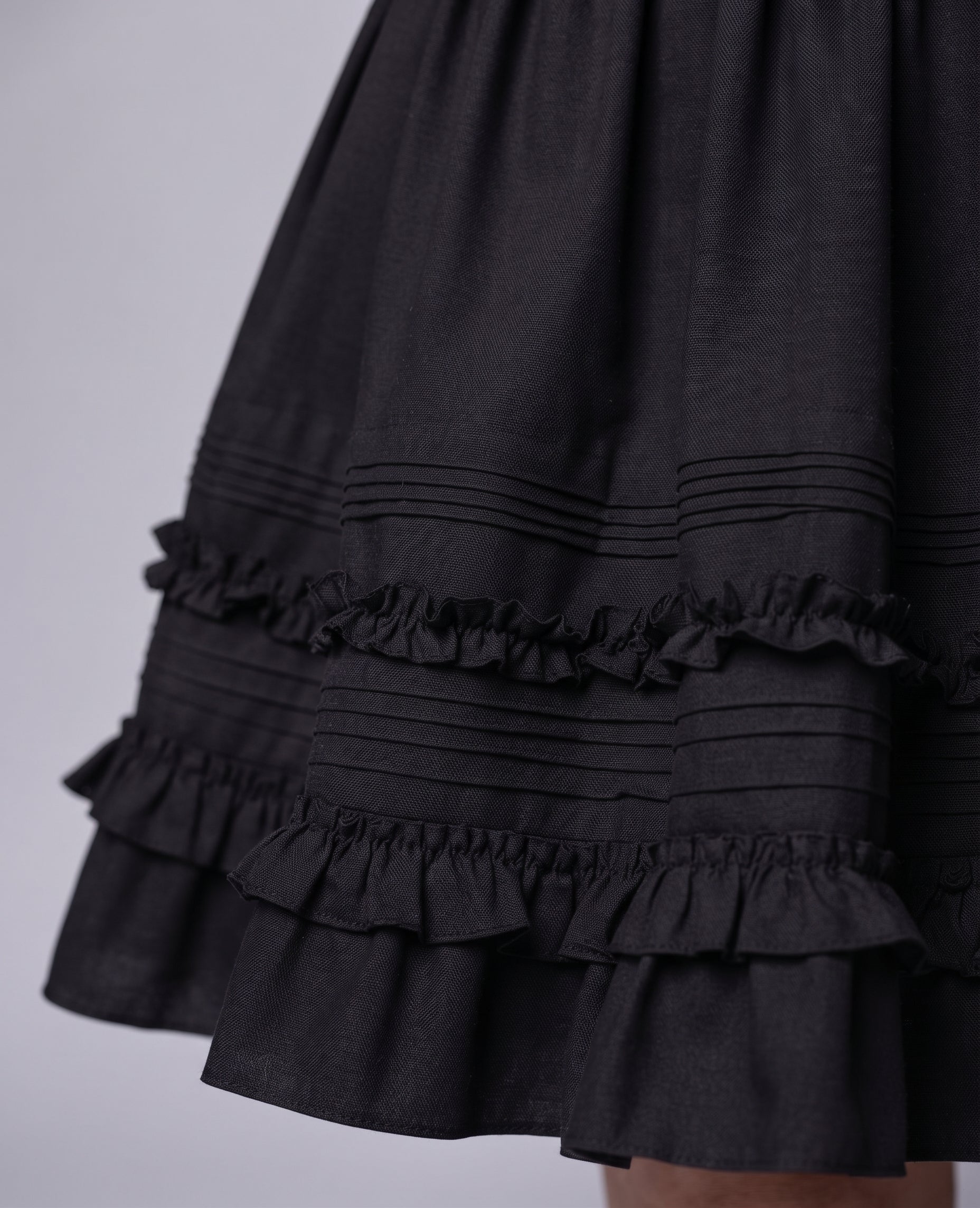 Women's A-line skirt with voluminous ruffles and elastic waistband Chichicherry