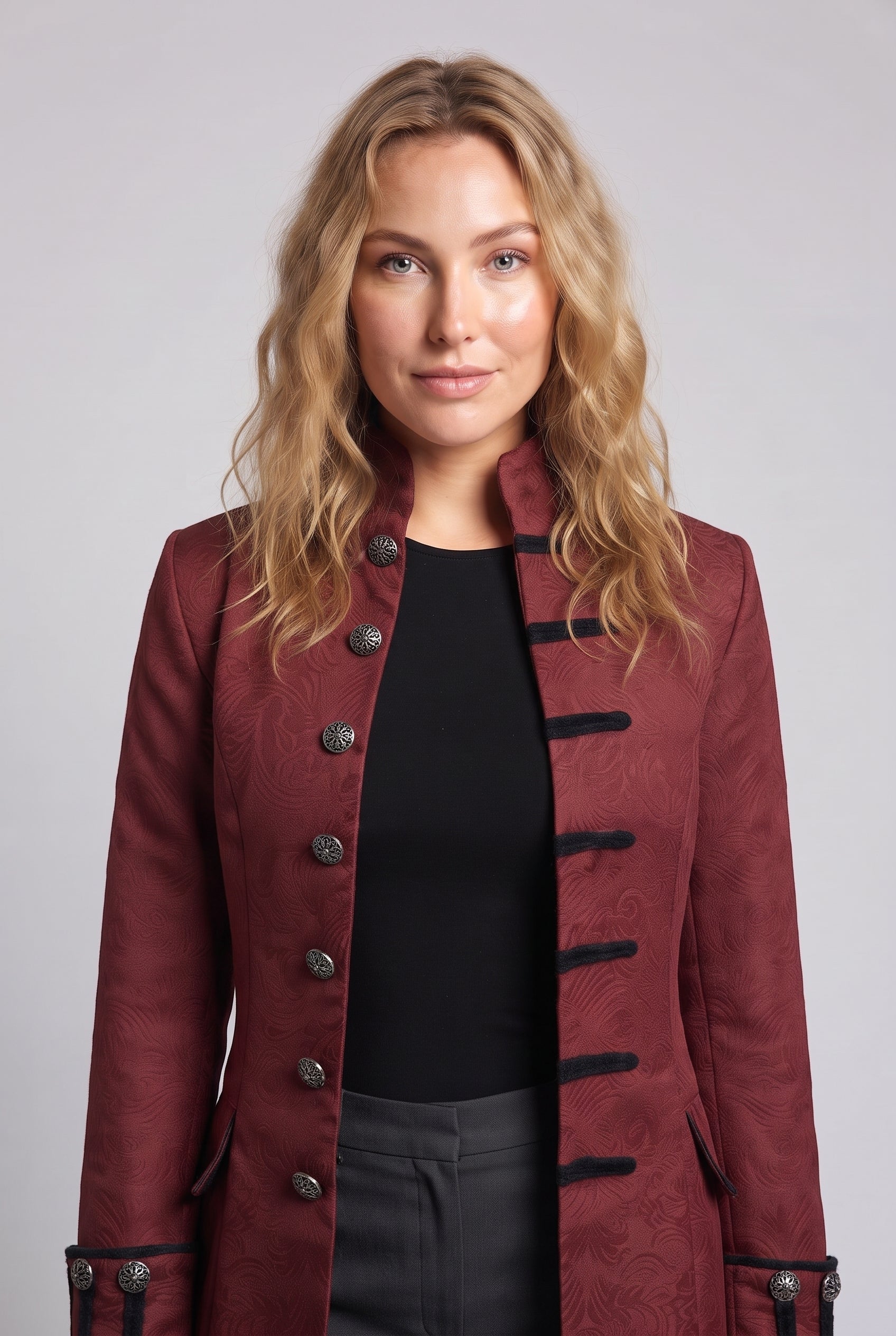 Ladies elegant tailcoat with elaborate jacquard pattern Chichicherry