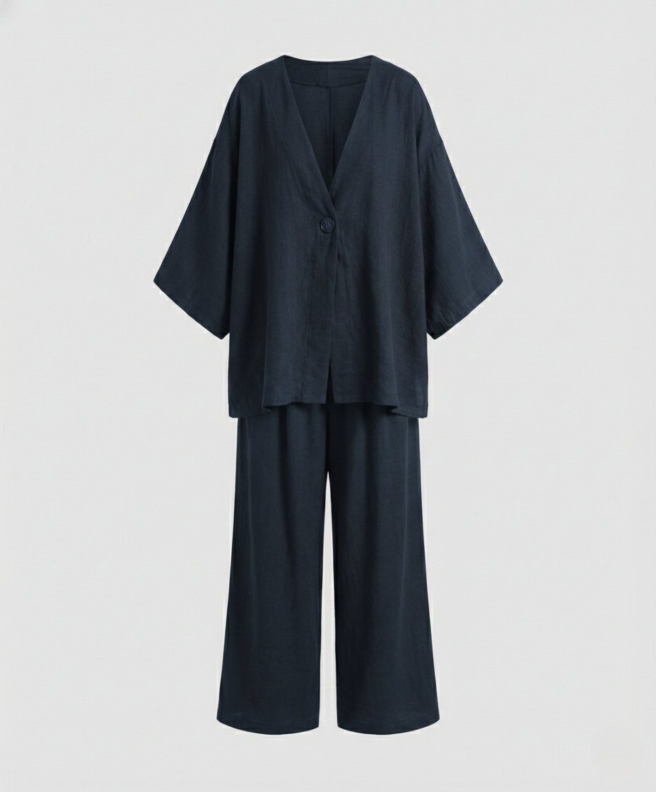 Two-piece set for women with oversized blouse
