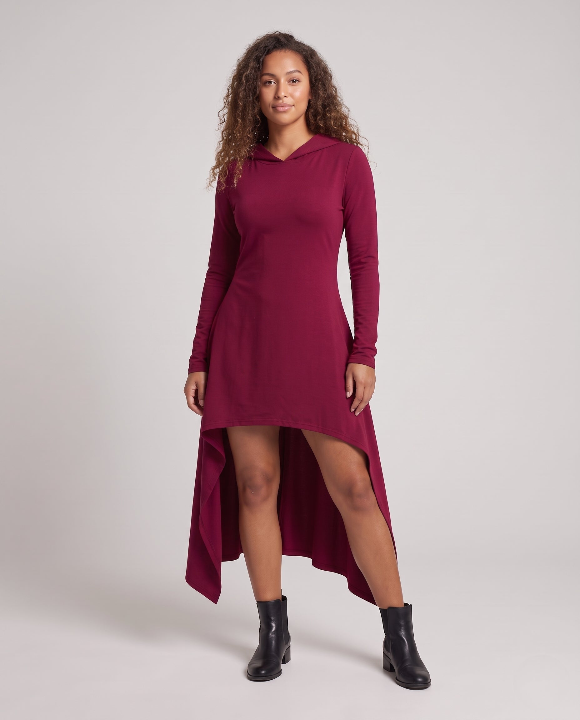 Women's hoodie dress with asymmetric cut and elegant fit Chichicherry