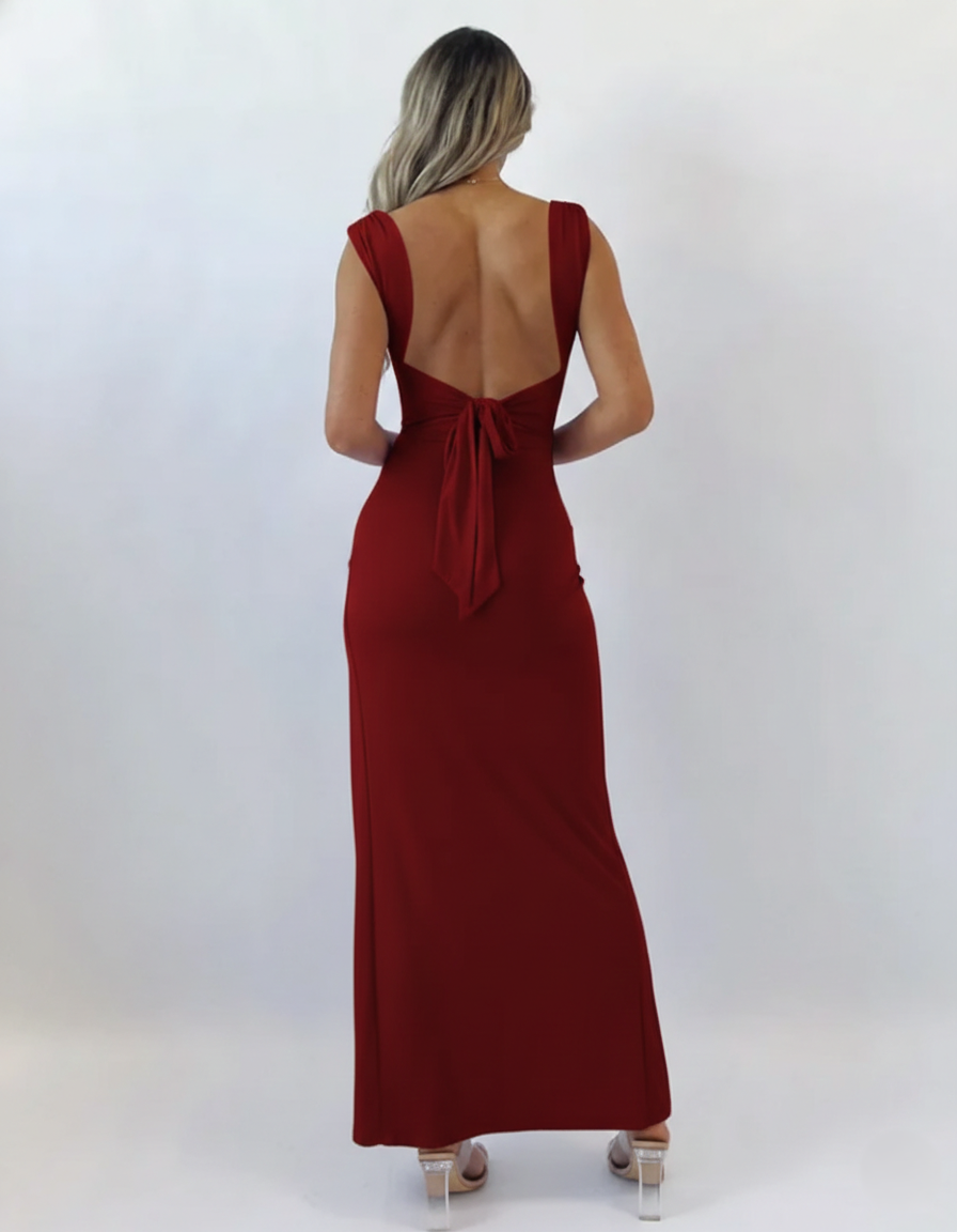 Figure-hugging maxi dress with heart neckline