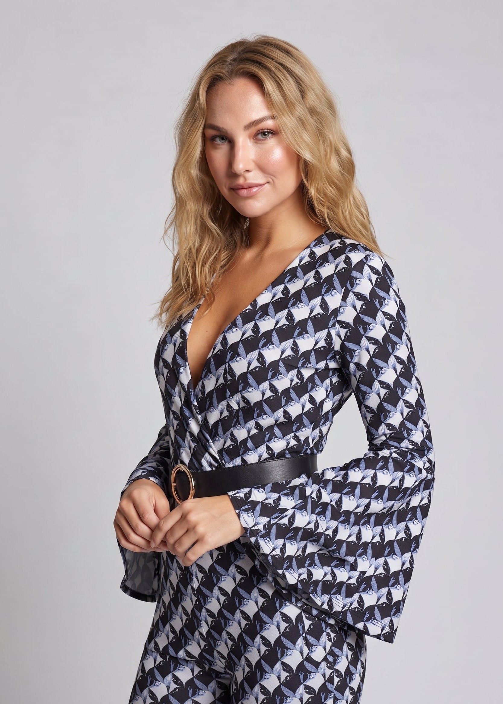 Women's Designer Jumpsuit with Wide Sleeve Chichicherry