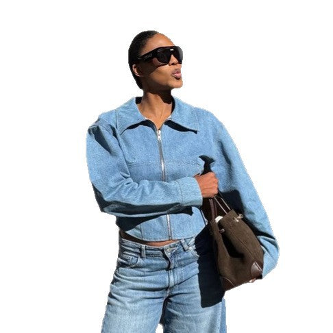 Women's short-cut denim jacket with zip and defined shoulder line Chichicherry