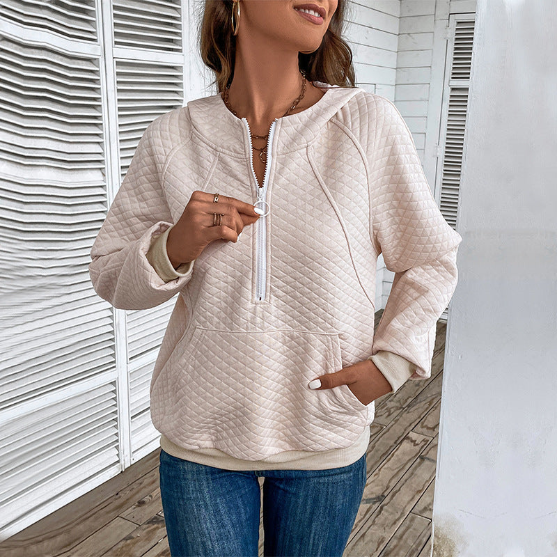 Women's quilted hoodie with half zipper, kangaroo pocket and quilted texture Chichicherry