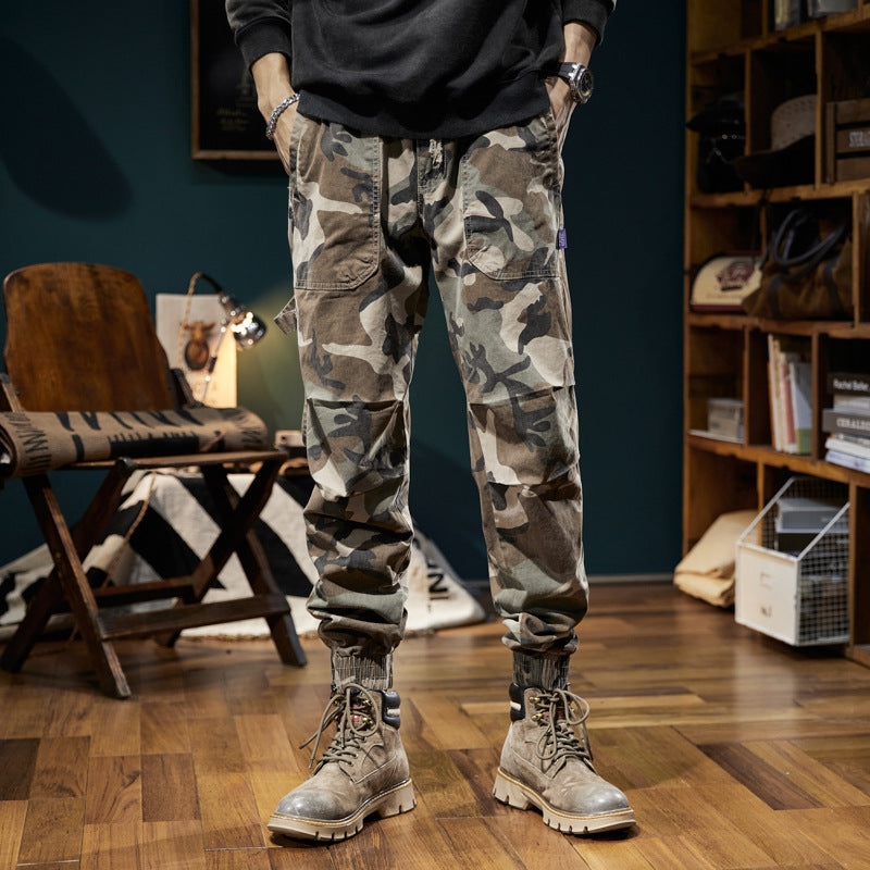 Men's Camouflage Cargo Jogger with Elastic Waistband, Utility Pockets, and Drawstring Chichicherry
