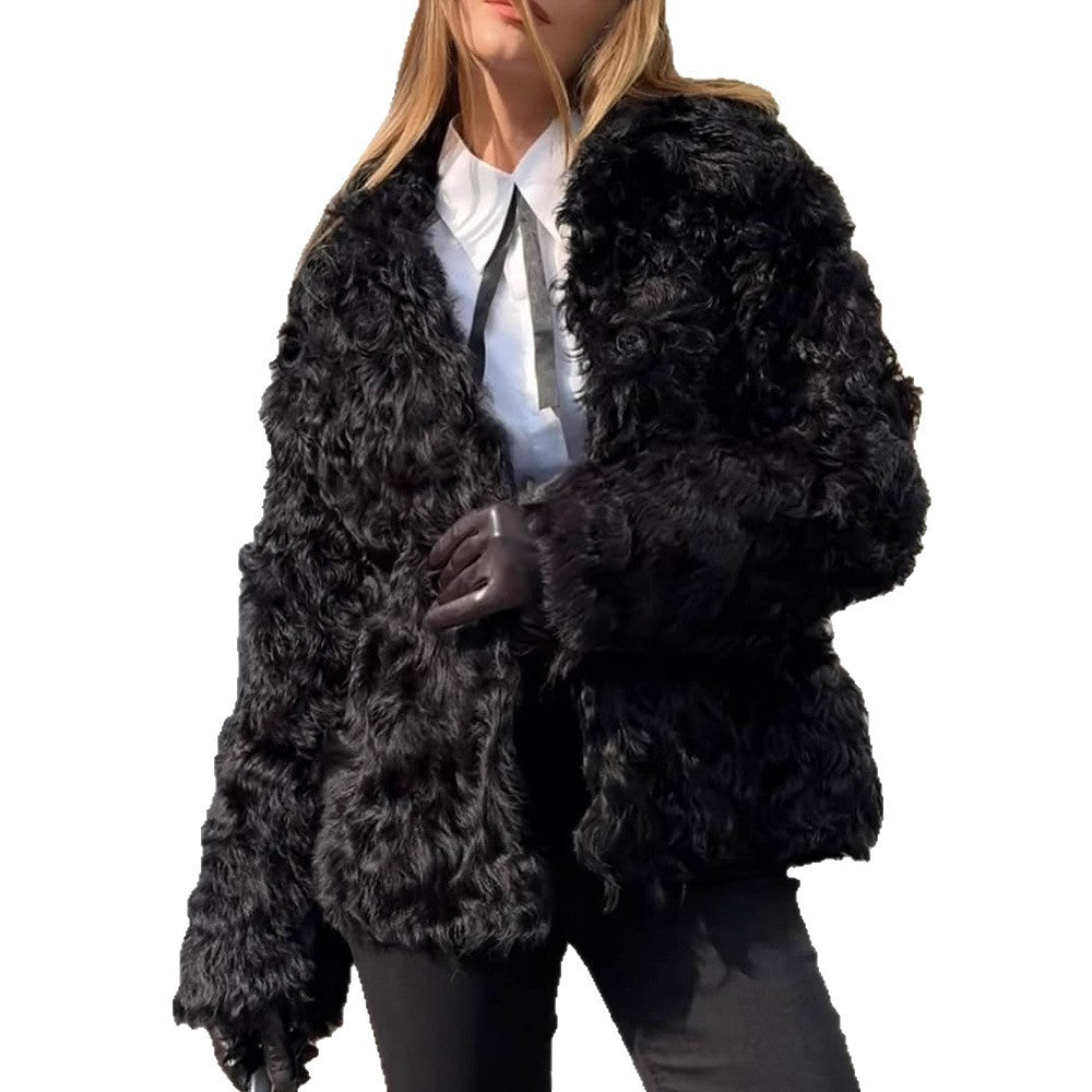 Women's Boxy Short Coat made of crinkled Faux Fur with structured wave pattern and open front Chichicherry