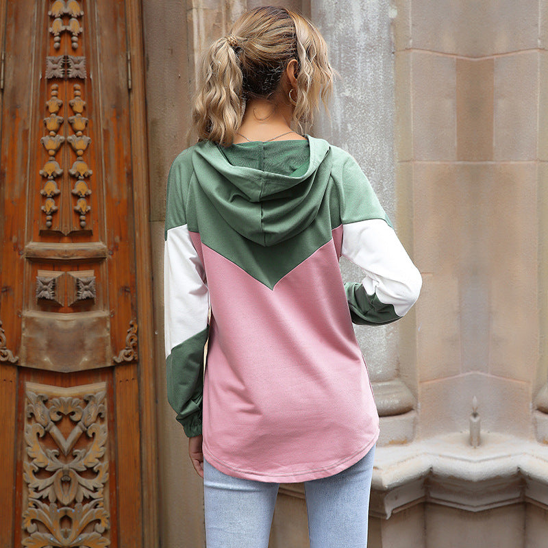 Women's Oversize Hooded Sweatshirt with Raglan Sleeves and Rounded Hem Chichicherry