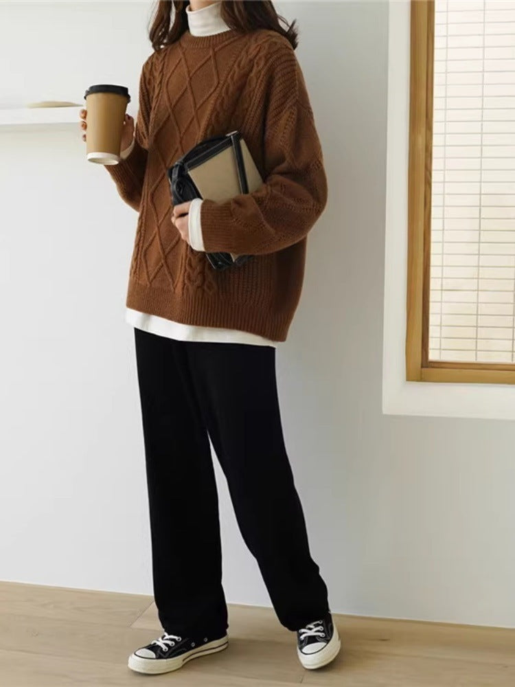 Women's Oversize Cable Knit Sweater with Lace Details and Ribbed Hem Chichicherry