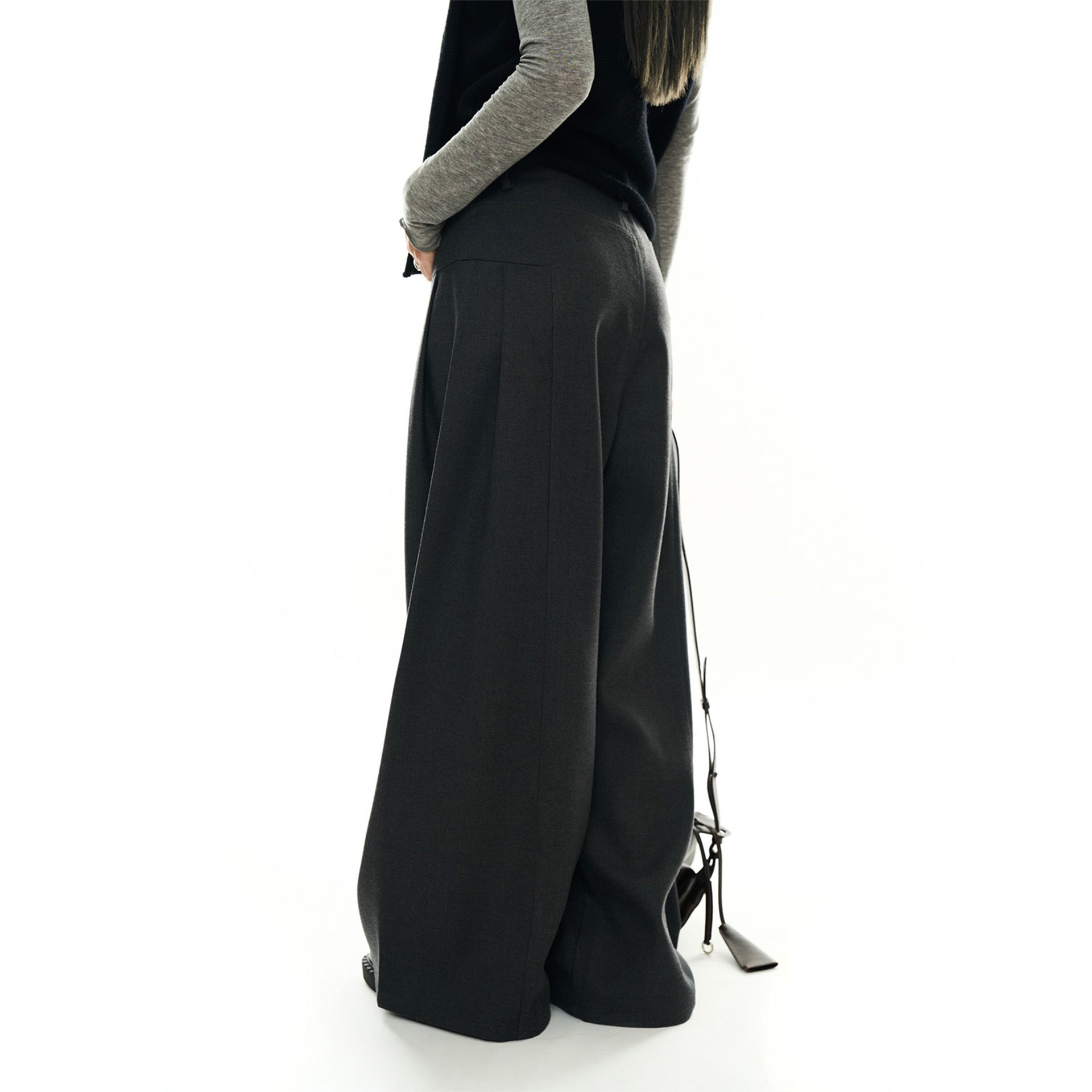 Women High-waisted wide wool-look palazzo trousers with pleats and low crotch Chichicherry