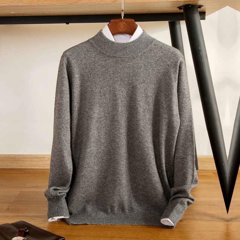 Men's Fine Turtleneck Sweater in Slim Minimal Silhouette made of Wool-Cashmere Mix Chichicherry