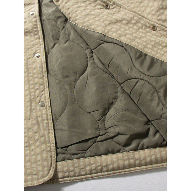 Herren Steppjacke ohne Kragen mit Druckknopfverschluss und seitlichen Eingrifftaschen Chichicherry