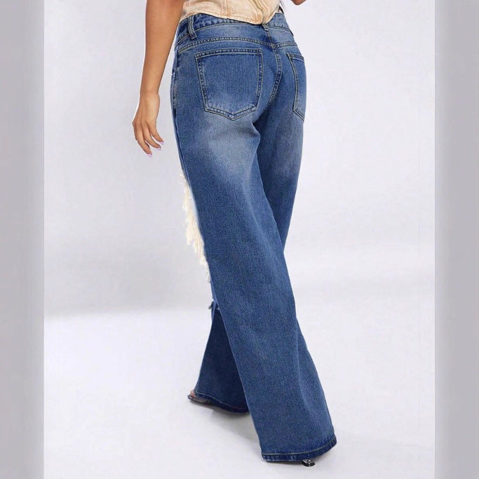 Women's extra wide cut destroyed jeans with XXL knee cutouts and low waistline Chichicherry