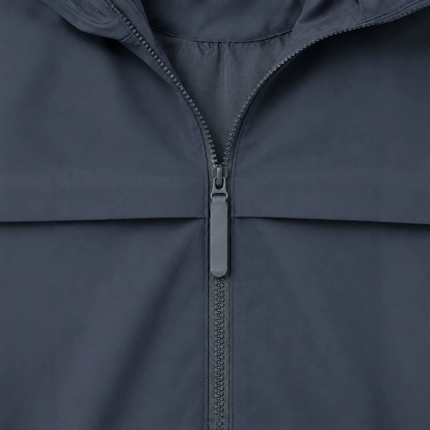 Men's lightweight water-repellent hooded softshell jacket with zip pockets Chichicherry