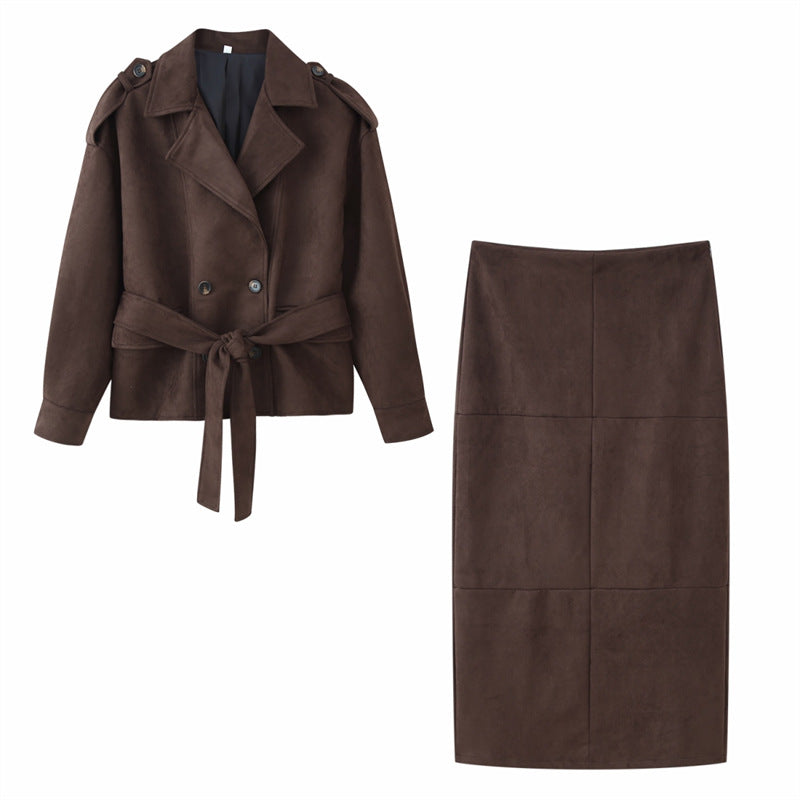 Women's Cropped Trench Coat in Suede Look with Ties and Epaulettes Chichicherry
