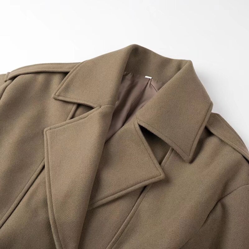 Women's Short Wool Blend Trench Coat with Belt, Epaulettes and Wide Lapels Chichicherry
