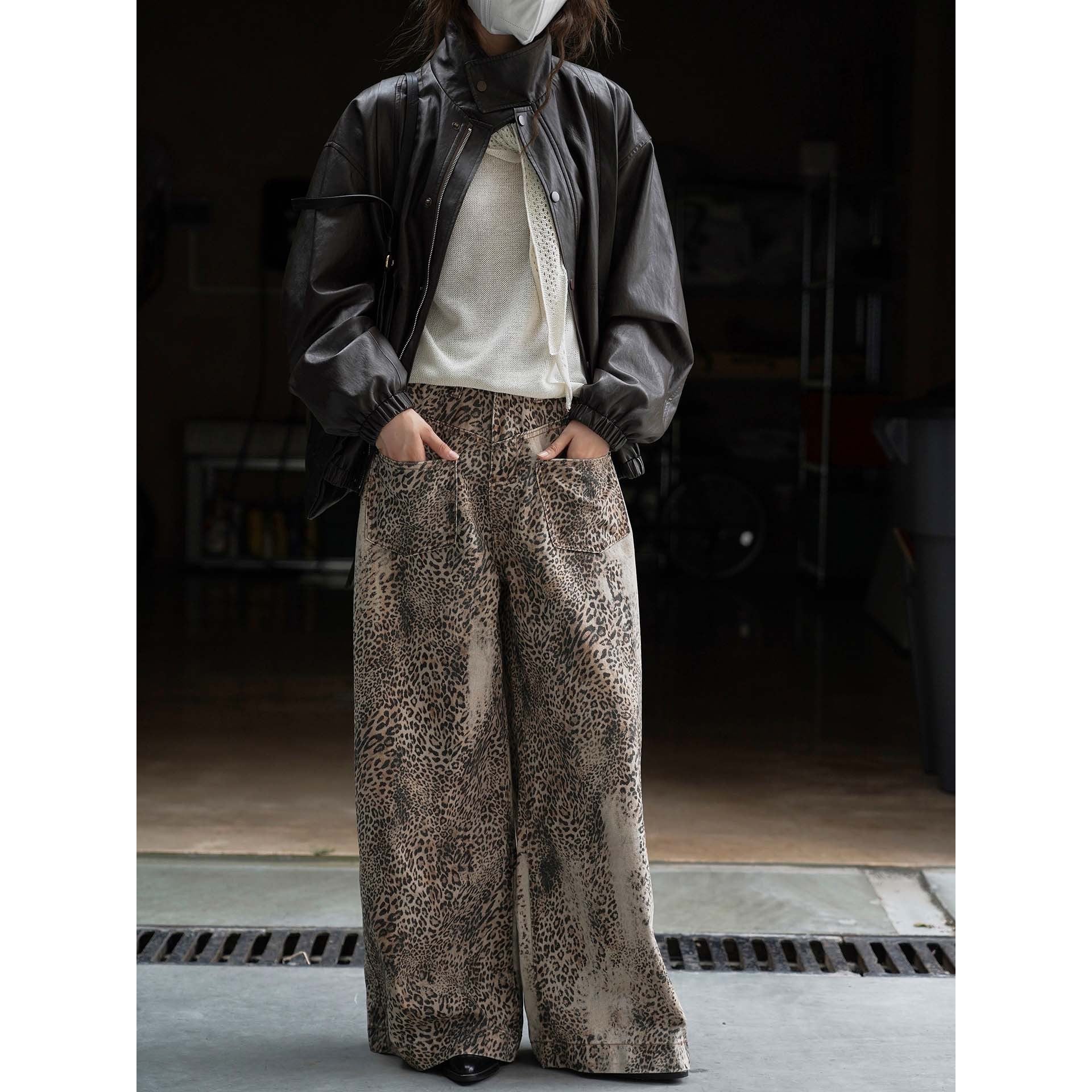 Women’s Palazzo Pants with Leopard Print, High Waist and Large Patch Pockets Chichicherry
