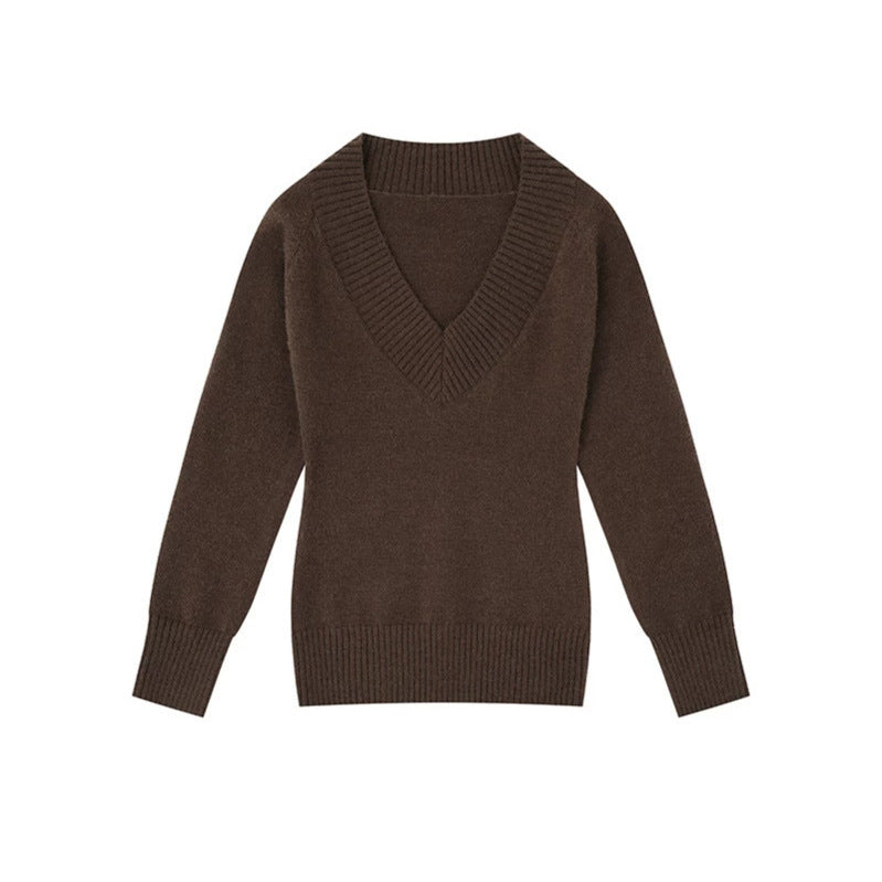 Women's fine knit pullover with deep V-neck, wide ribbed hem, and relaxed fit Chichicherry