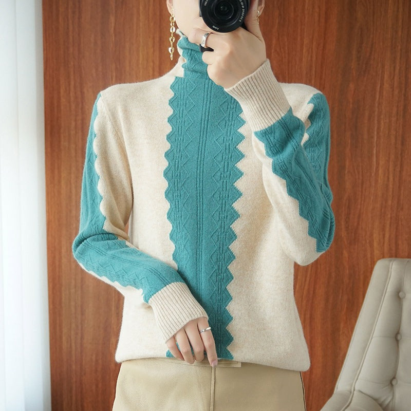 Women's premium turtleneck sweater made of fine knit with centered lace cable structure Chichicherry