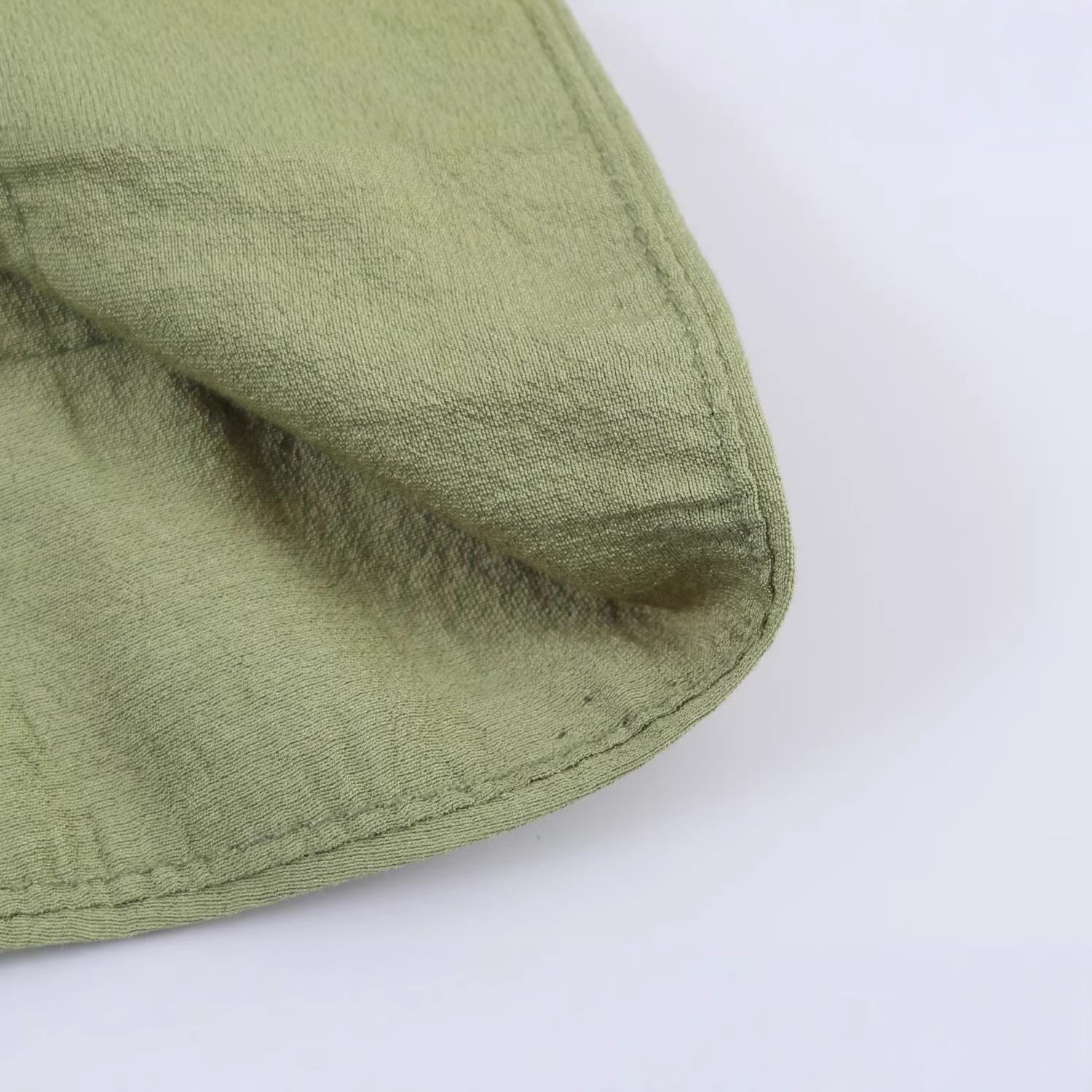 Women Light Linen Look Blouse with Button Placket and Gathered Batwing Sleeves Chichicherry