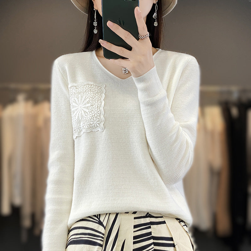 Women's Cashmere-Optic V-Neck Sweater with Floral Crochet Application Chichicherry