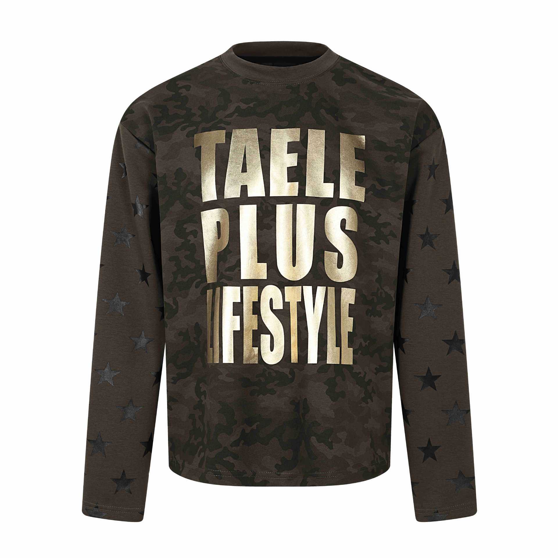 Unisex Oversize Sweatshirt with camouflage print, star sleeve appliqué and large metallic print Chichicherry
