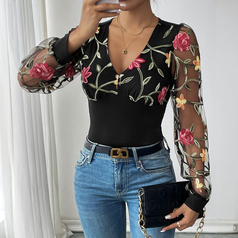 Women's Embroidered Mesh Body with V-Neck and Transparent Floral Sleeves Chichicherry