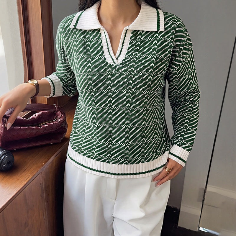 Women's jacquard knit pullover with polo collar and V-slit Chichicherry