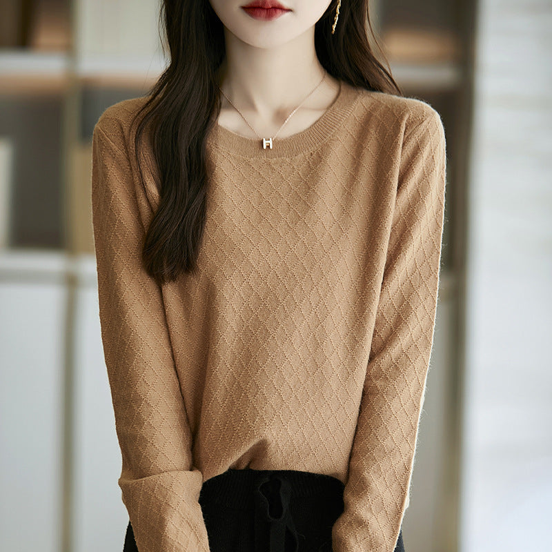 Women's Casual Fine Knit Sweater with Subtle Diamond Pattern and Ribbed Cuffs Chichicherry