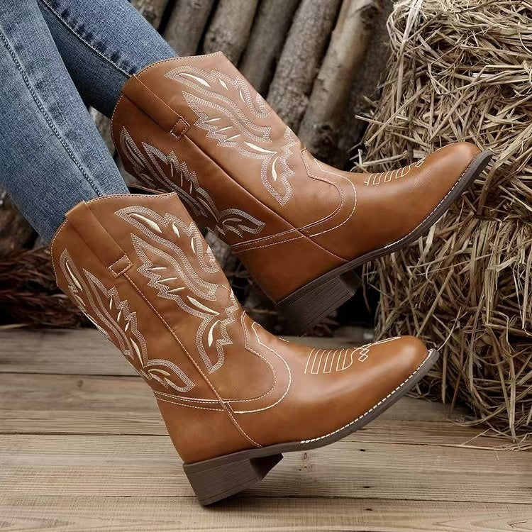 Ladies' Western cowboy boots with pointed toe, embroidered shaft, and medium block heel Chichicherry