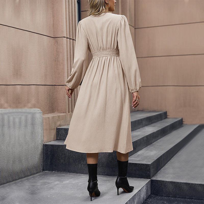 Women's midi dress with V-neck, pleated crinkle look, fitted yoke & central button placket Chichicherry