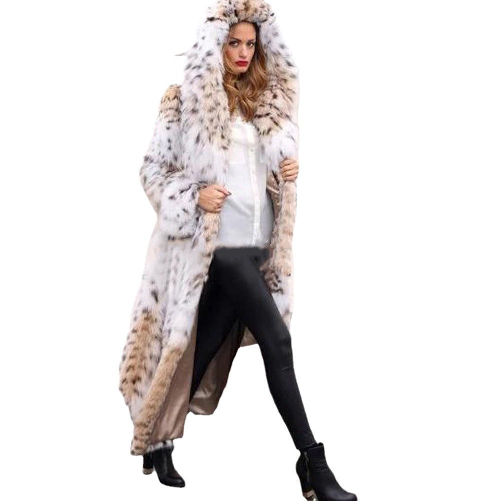 Women's Longer Faux Fur Coat with Hood and Lynx Look Chichicherry