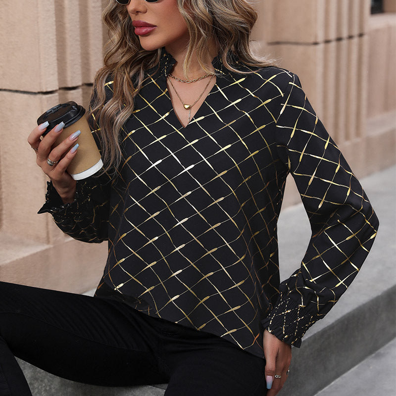 Women's Elegant Blouse with V-Neck, Shimmering Grid Print and Gathered Cuffs Chichicherry