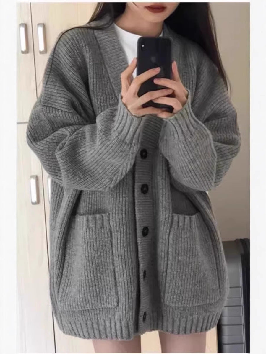 Women's Oversize Knitted Cardigan with Patch Pockets and Full Button Placket Chichicherry