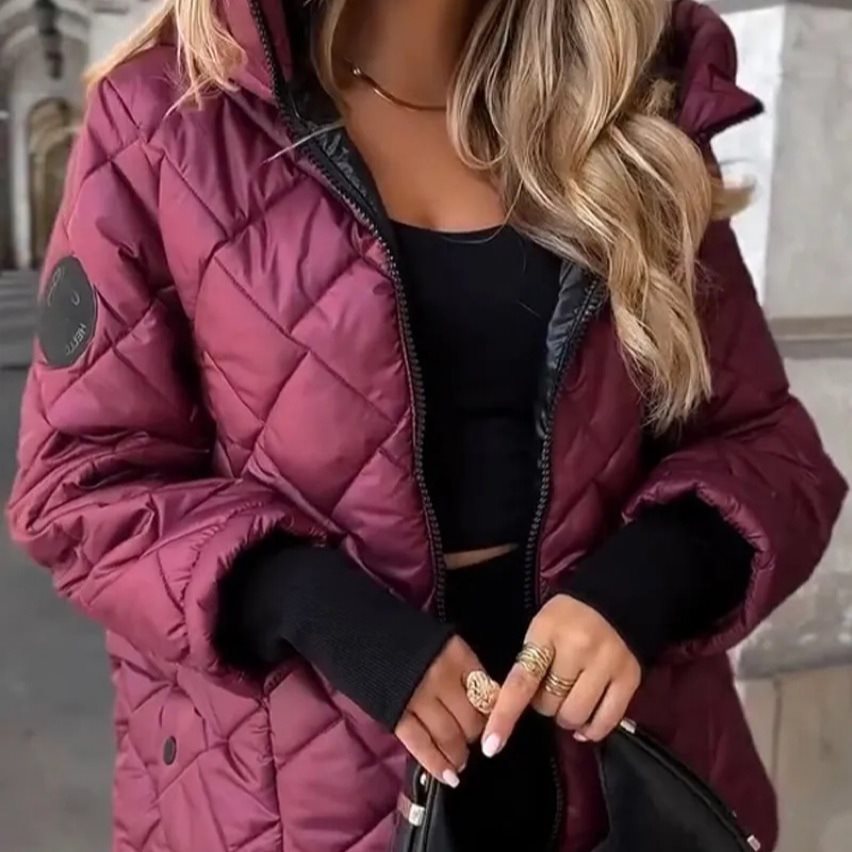 Women's Padded Hooded Quilted Jacket with Check Quilting, Light Thermal Filling and Full-Length Zipper Chichicherry