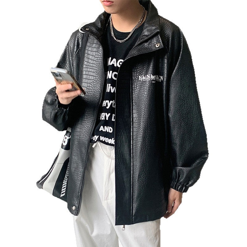 Herren Oversized Kunstlederjacke mit Krokodilprägung und Rückenlogo Chichicherry