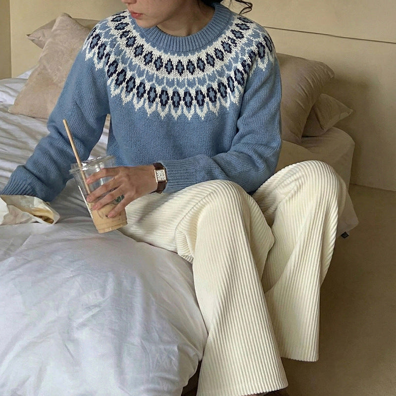 Women's Round Neck Sweater with Jacquard Yoke and Relaxed Fit Chichicherry