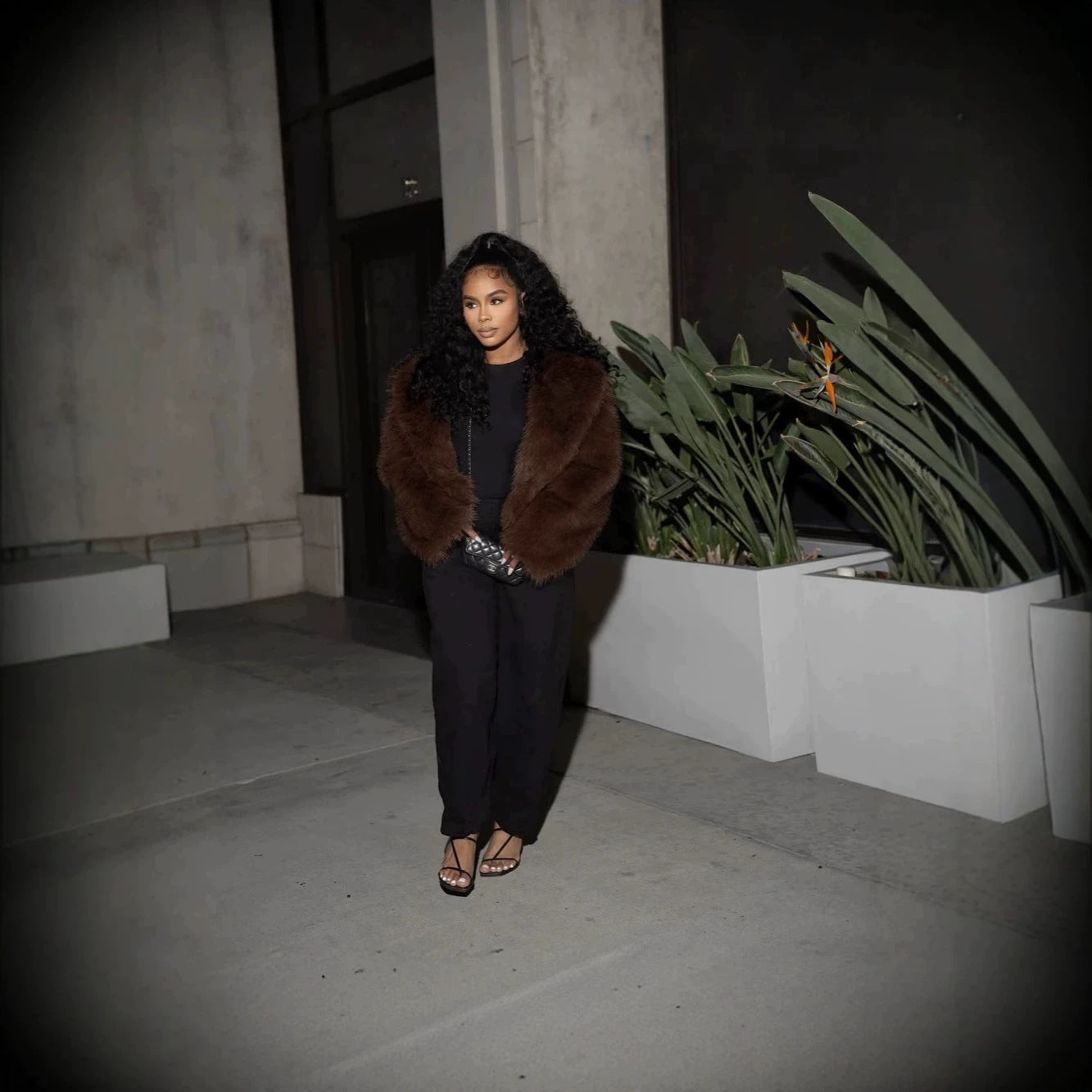 Ladies Short Voluminous High-Pile Faux-Fur Bolero Jacket with Boxy Silhouette Chichicherry