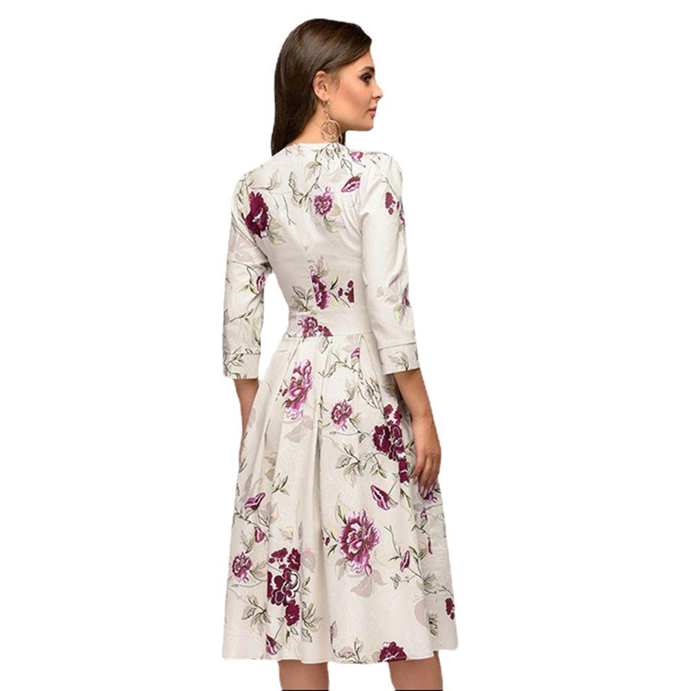 Women’s midi dress with a tailored silhouette and floral jacquard structure Chichicherry