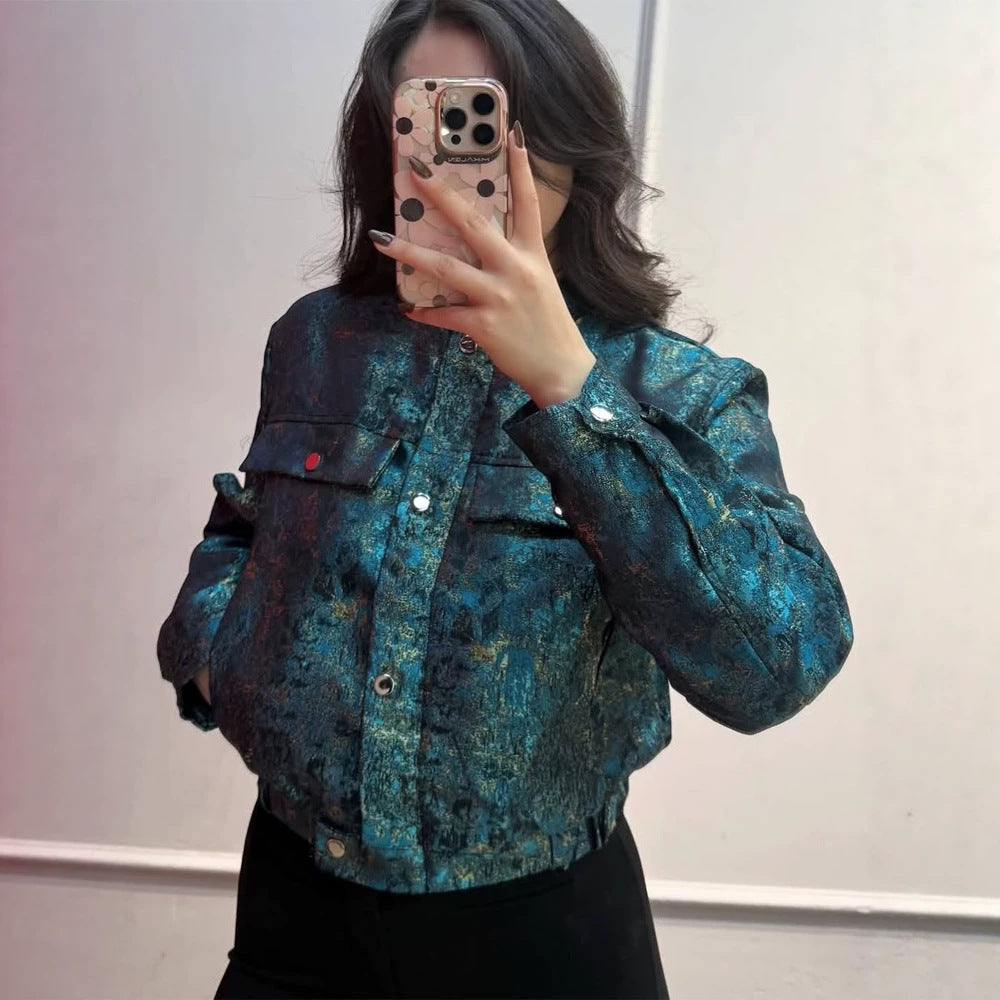 Women's Short Jacket in Metallic Jacquard with Snap Button Placket and Flap Pockets Chichicherry