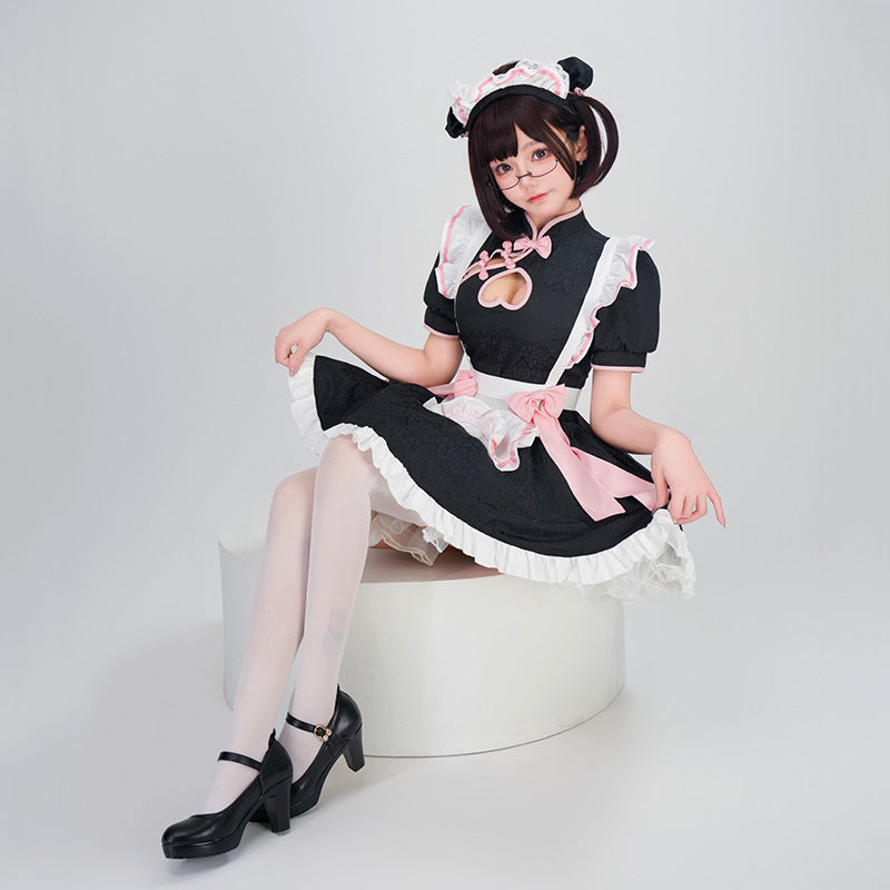 Women’s Maid Costume with Ruffle Details and Accessories Chichicherry