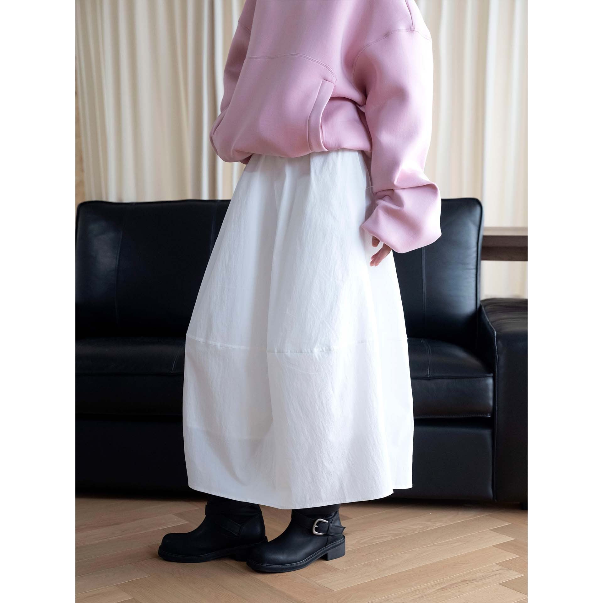 Women's midi skirt with high elastic waistband, flowing wide design and practical side pockets Chichicherry
