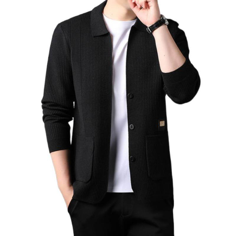 Herren Feinstrukturierte Strickjacke mit Hemdkragen, Knopfleiste und aufgesetzten Taschen Chichicherry