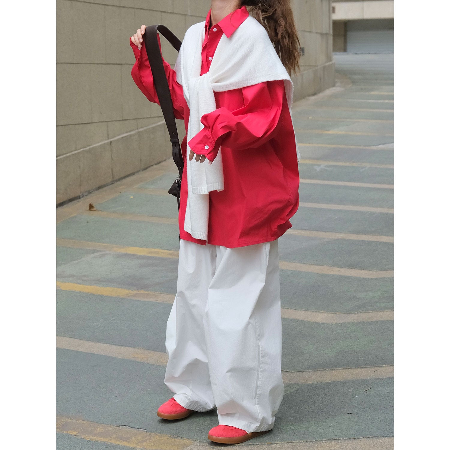 Women's Oversized Poplin Shirt Blouse with Extended Back and Boxy Silhouette Chichicherry