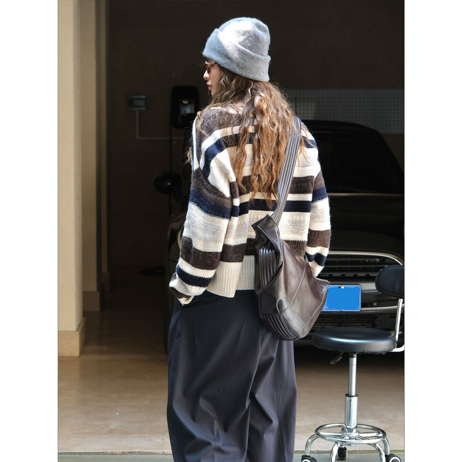 Women's Oversized Chunky Knit Sweater with Block Stripes and Ribbed Hem Chichicherry