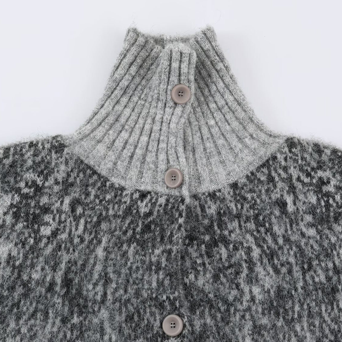 Women Oversized Cardigan made of plush material with high ribbed collar and button placket Chichicherry