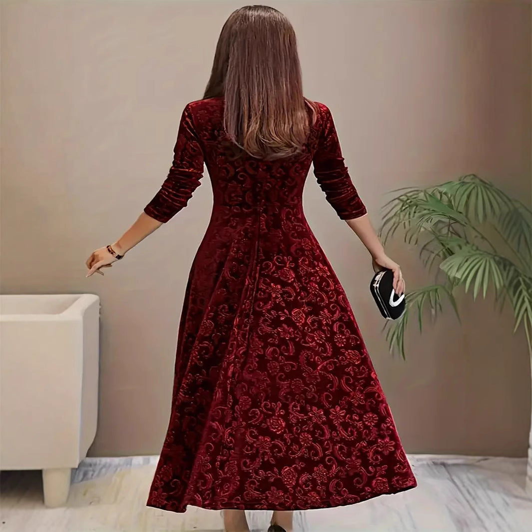 Women’s velvet dress with square neckline and flared circle skirt Chichicherry