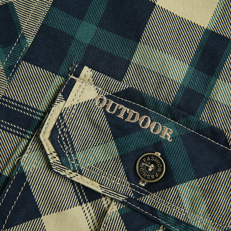Men's plaid flannel shirt in worker style with chest patch pockets Chichicherry