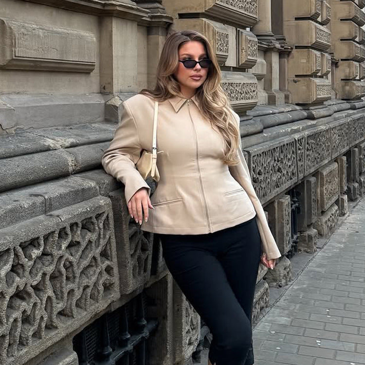 Women's Tailored Short Jacket made of vegan leather imitation with shirt collar and concealed zipper Chichicherry