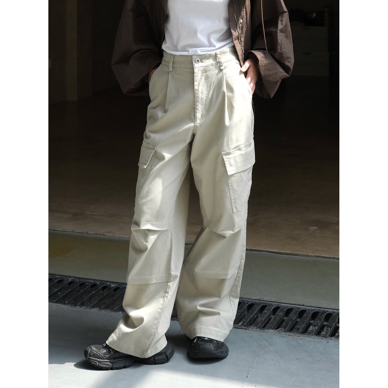 Women's Wide Cargo Palazzo Pants with Pleats and Large Flap Pockets Chichicherry