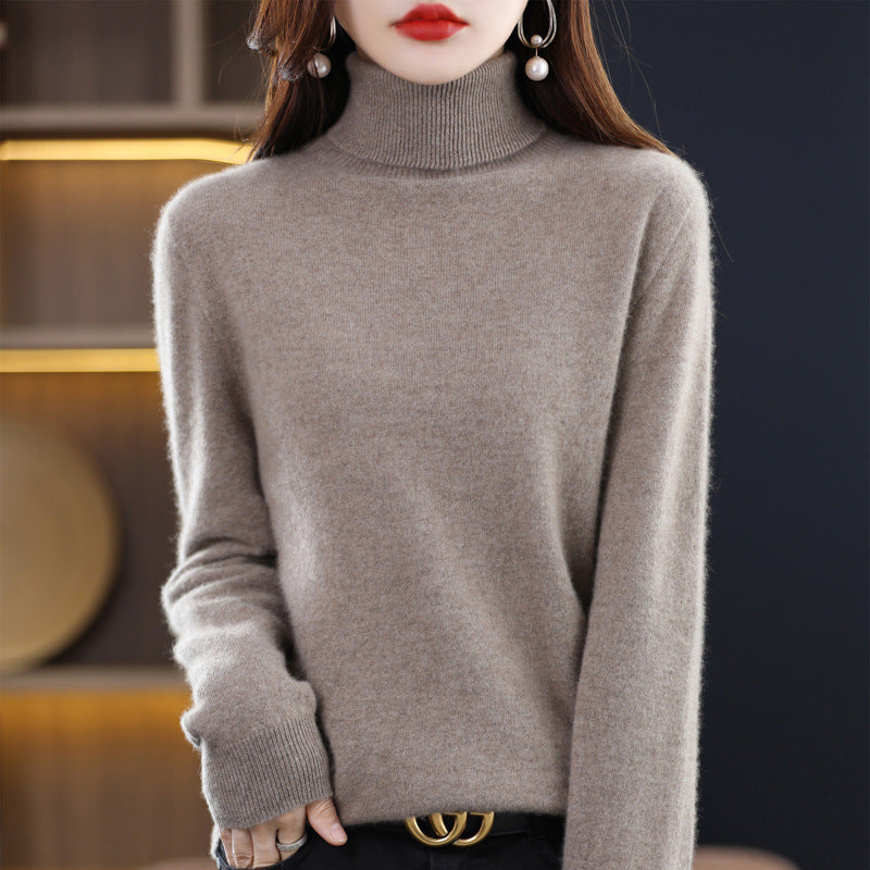 Women's slim fit turtleneck sweater made of cashmere-like fine knit with soft pile Chichicherry